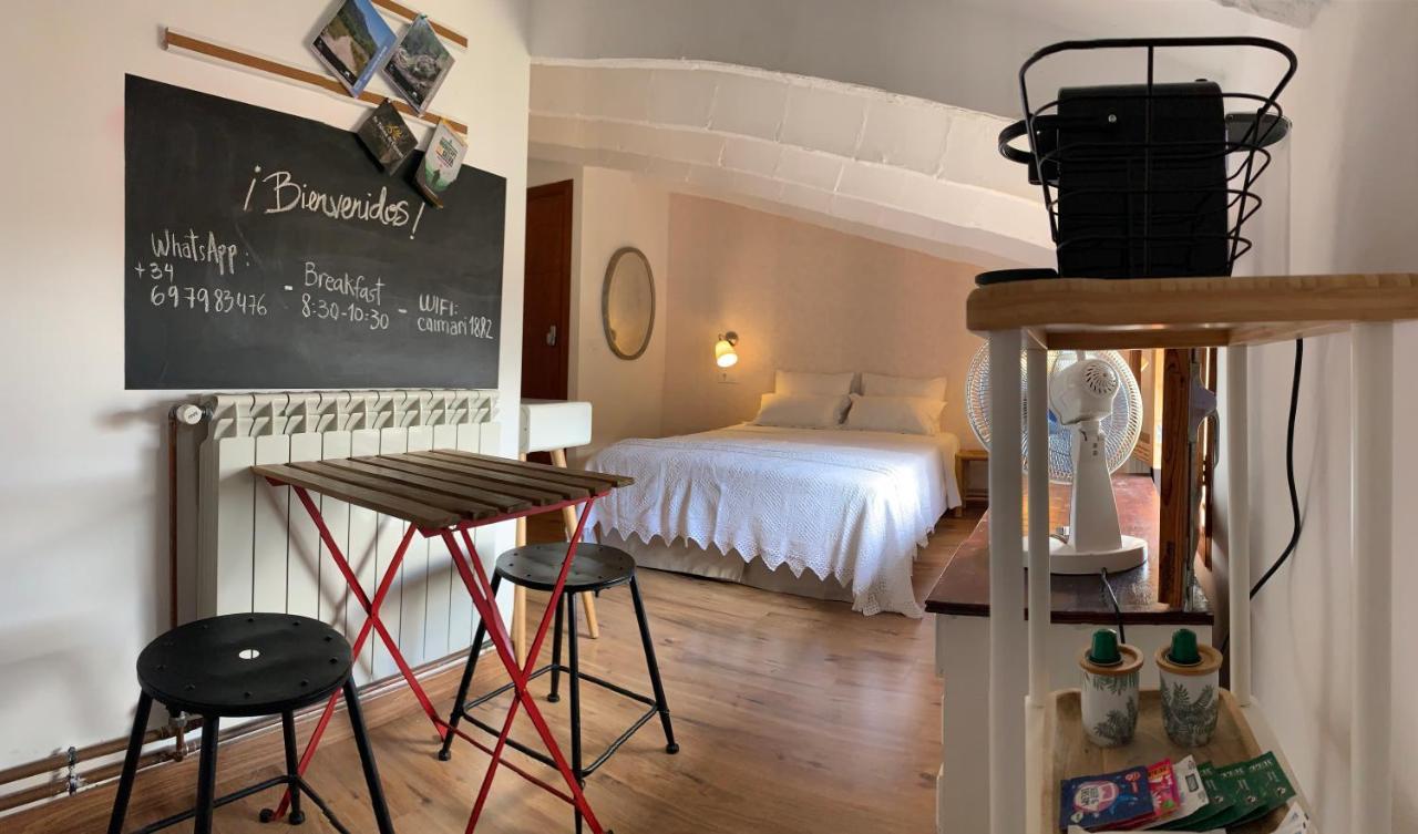 Casa Caimari Guest House, For Mountain Lovers! Buitenkant foto